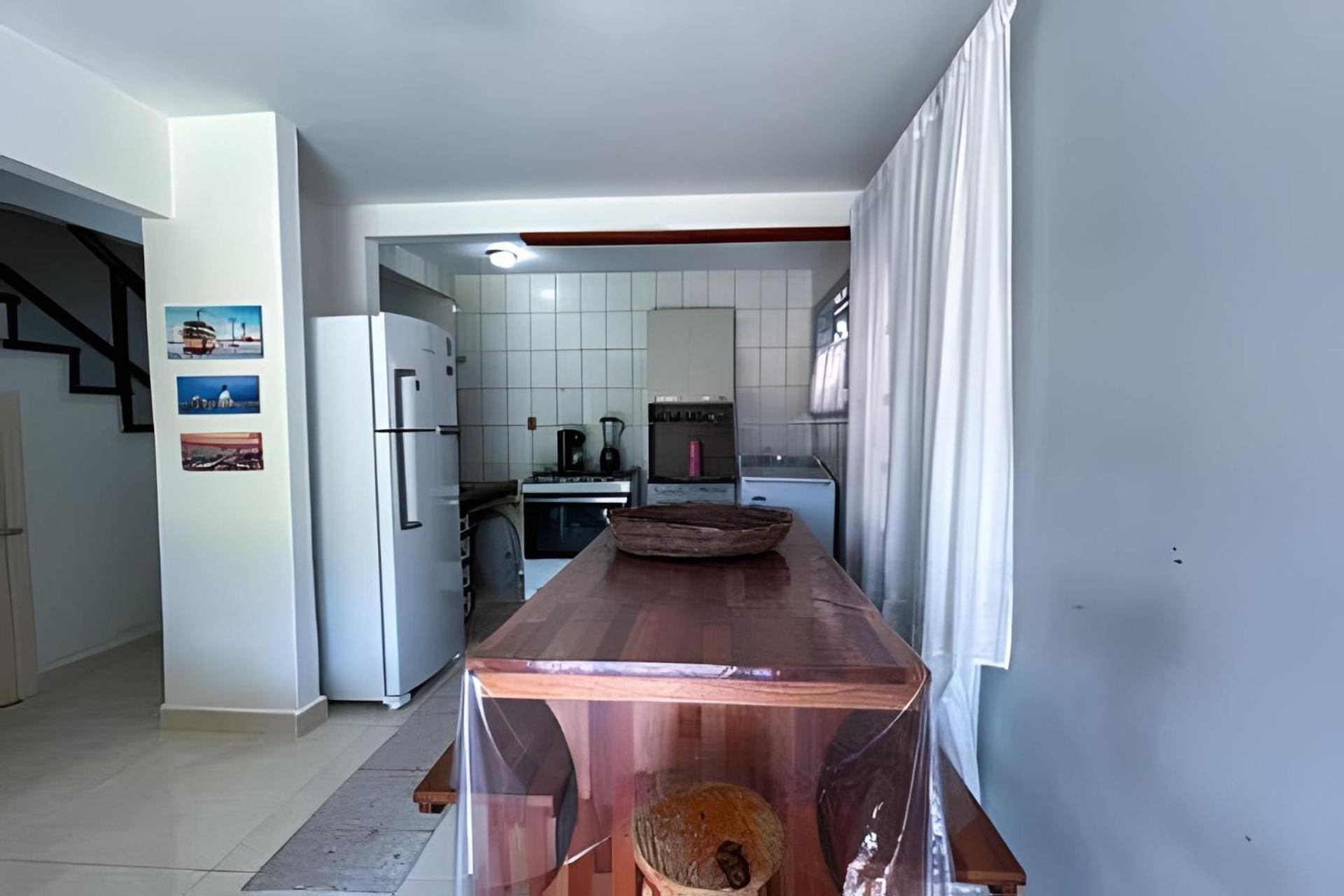 550m Da Praia; 2 Quartos; Wifi 300mbs; Piscina; Churrasqueira; Estacionamento Gratuito 1 Carro Casa de férias