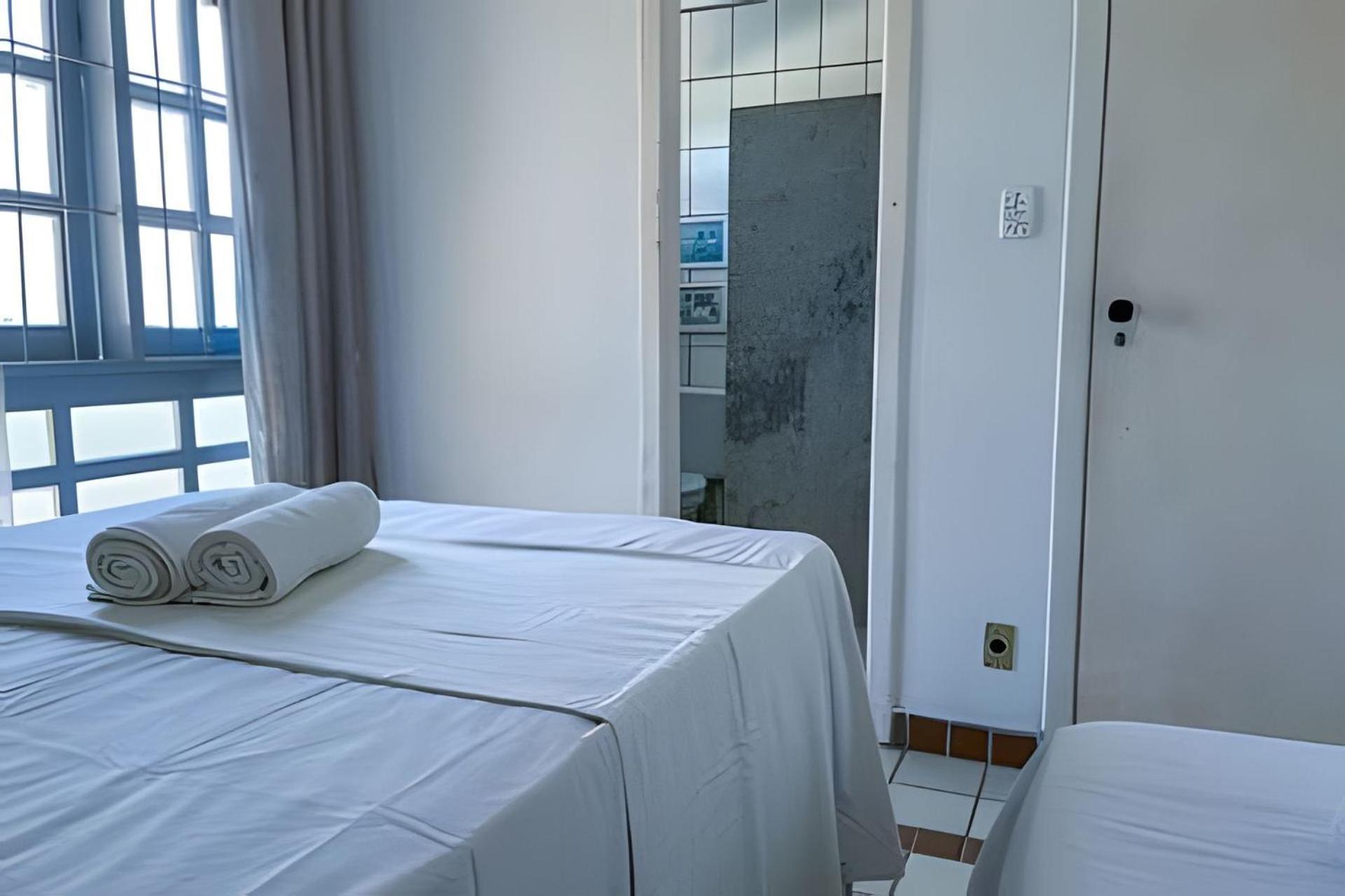 550m Da Praia; 2 Quartos; Wifi 300mbs; Piscina; Churrasqueira; Estacionamento Gratuito 1 Carro Casa de férias